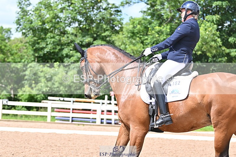 240622A-151555-12361 - Cls 35 BD Adv Medium 91