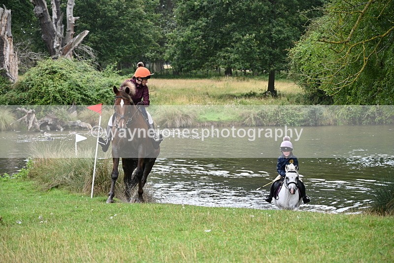 WJ7_6498 - Time at Water 09:30 to 10:00