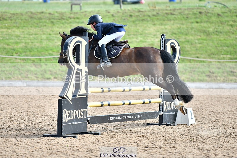 230624A-093605-00194 - Cls 36 Stepping Stones 128 & 138cm