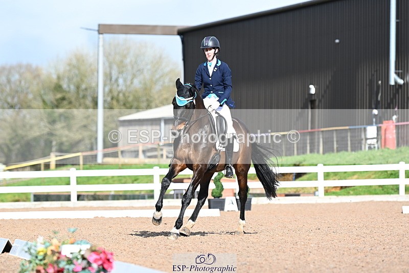 240218A-124416-07306 - 232-Alys.Matravers-VORVASHILL.VERTIGO