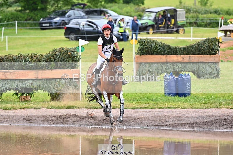 250524A-102914-09007 - A-058-Baptiste.Dehoorne-FAST.AND.DEVIL