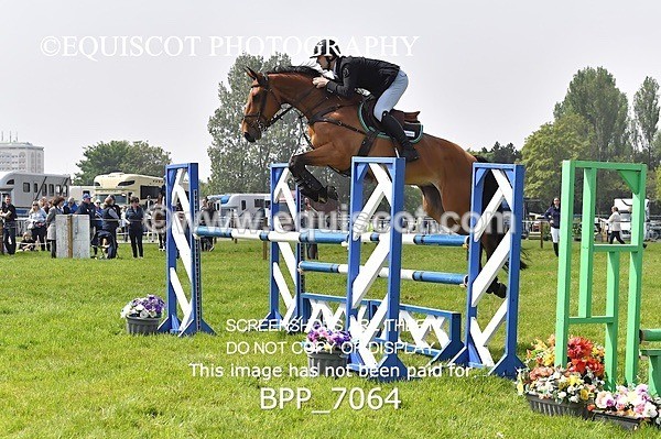 BPP_7064 - CLASS 3 RHS Fox Champ Qual (1.20m)