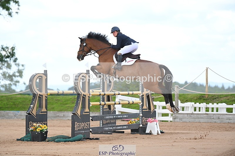 230721A-103225-05354 - Cls 6, 2 Star Medium 1.35m