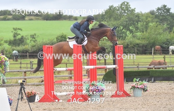 JAC_4297 - CLASS 7 Senior Foxhunter/ 1.20m Open