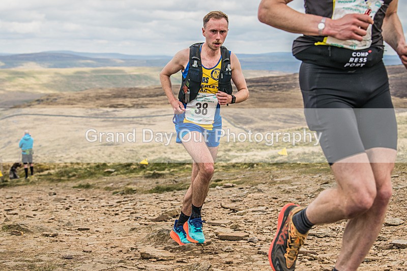 3 Peaks-52 - The 3 Peaks Race Saturday 27th April 2024