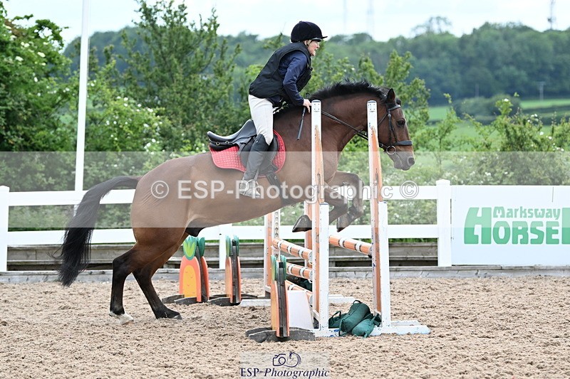 240611A-165418-00340 - 70cm