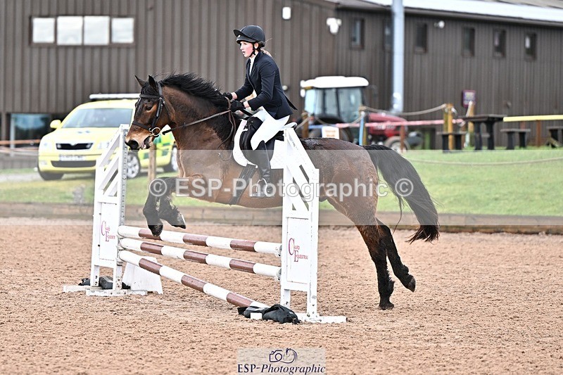 260208-132256-01320 - Cls 19+20 Club and Schools 60cm