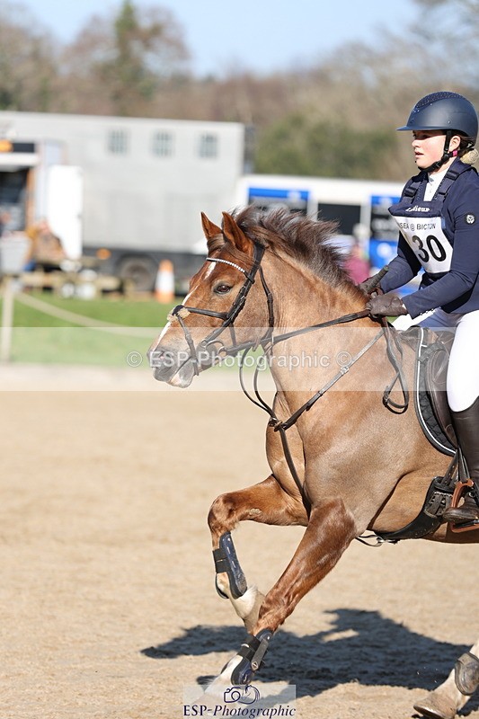 250209A-114522-00908 - 80cm 11.10 to End