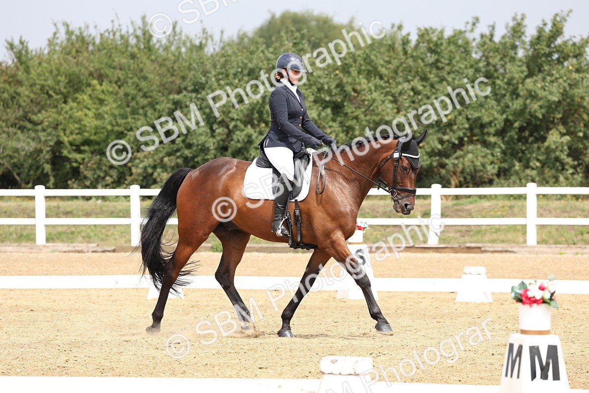 SBM_006228 - Class 6 - novice 6 - 11.50-12.46