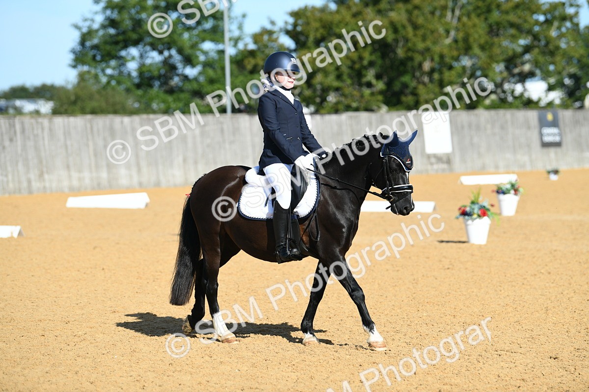 SBM_16338_D4 - Small Tour Championship - Intro B - Emma G.