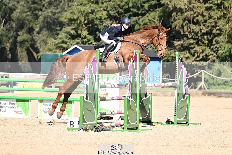 260321A-134239-00825 - 5 Newcomers 1m 10