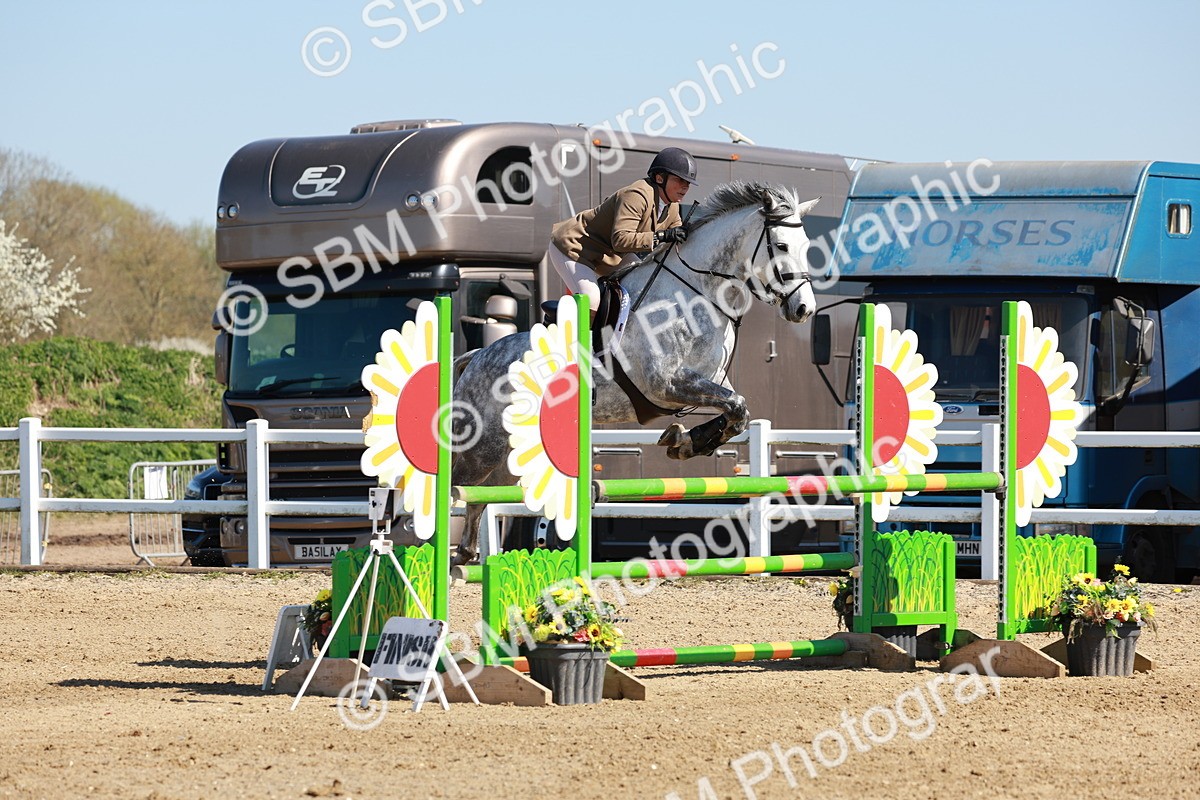 SBM_004635 - Class 17 - Senior Newcomers - 1.10m