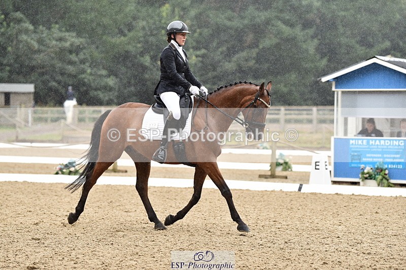 140110A-002104-10586 - 113-Danielle.Thackray-ROMANNO.MAYDREAM