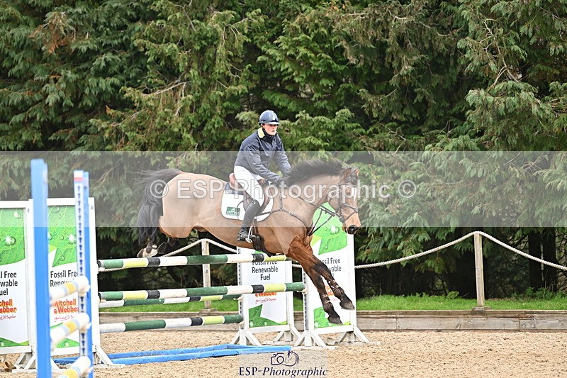 250321A-113454-00561 - Cls 3 Foxhunter and 1.20m Open