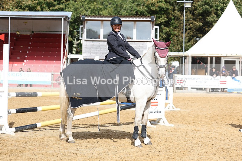 3E7A9537 - Class 9: Senior British Novice/90cm open