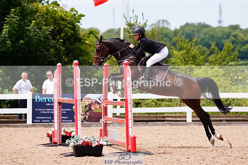 240629A-130224-05540 - Cls 18 Newcomers and 1m Open