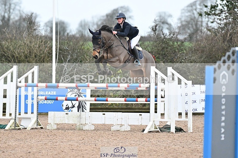 241206-134256-00991 - Cls 6 Foxhunter and 1.20m Open