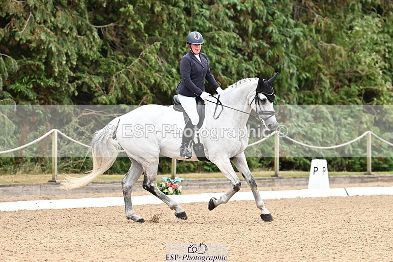 250808A-102412-00291 - 013-Stacey.Blunn-Diamond.Bobby