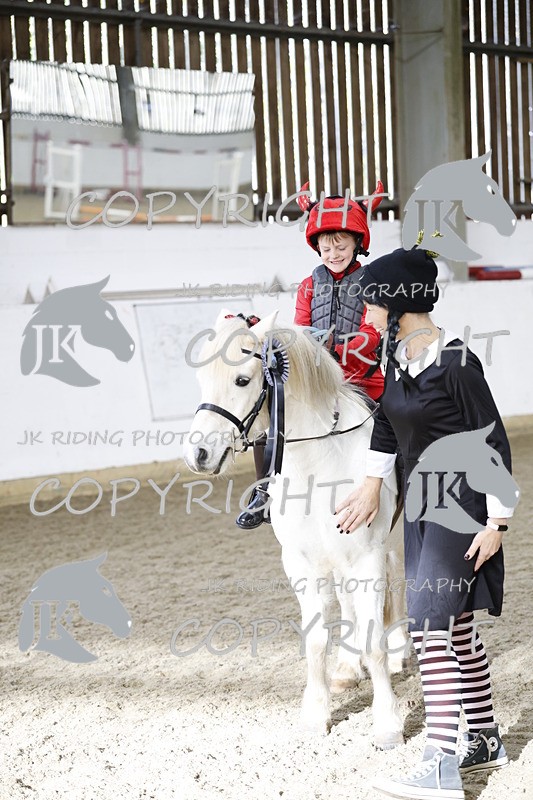 _T0A0948 - Class 1 Cross poles