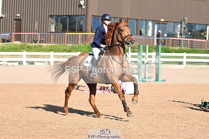 241026A-144810-01402 - SAT Cls 16-18 Children on Horses