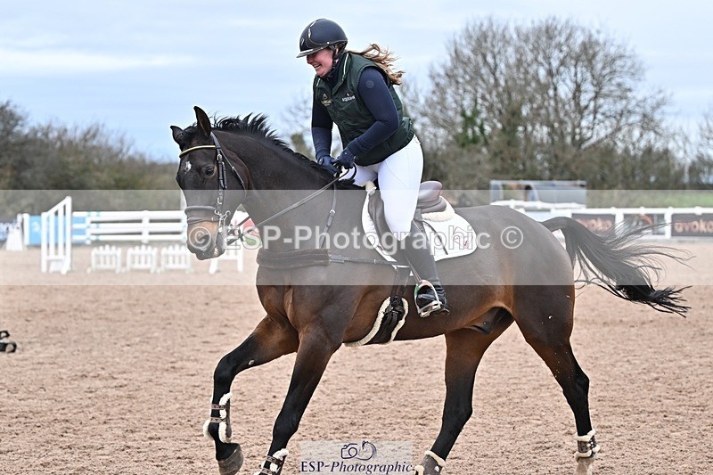 251126-143306-00724 - Cls 6 National 1.30m and 1.40m