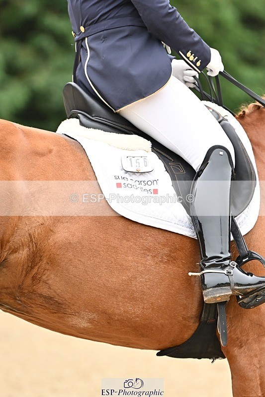 240811-102613-04738 - 156-Stacey.Escrig-Joie.De.Vivre