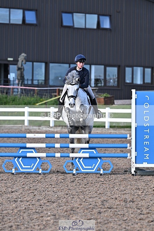 260512-184005-00635 - 90cm Classes