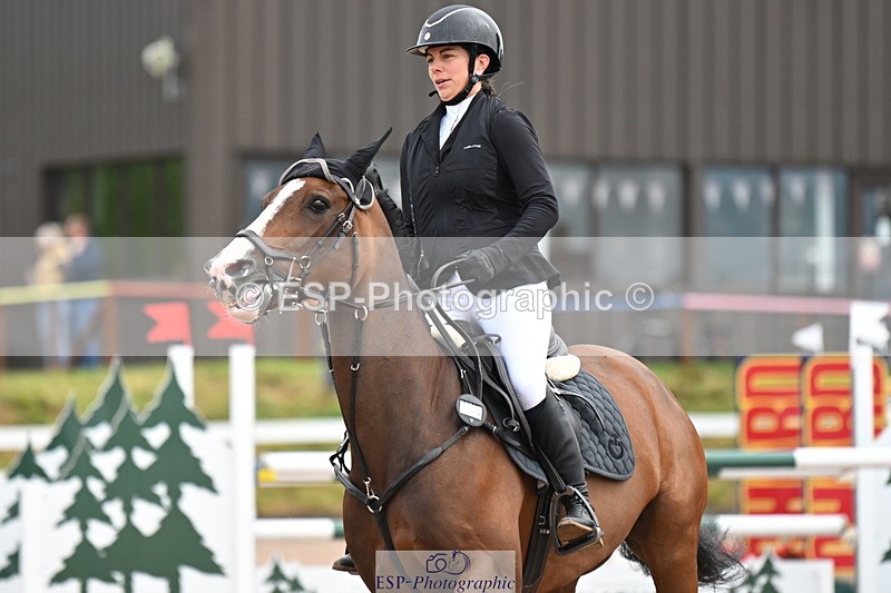 240720A-085120-13147 - Cls 15, 1 Star Silver Tour 1.25m