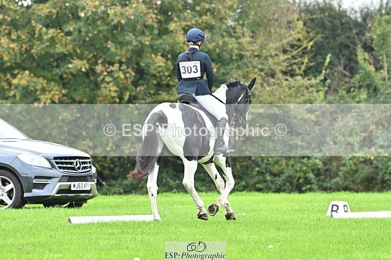 241024-101514-02131 - 303-Beatrice.Southcombe-COUSIN.JERRY