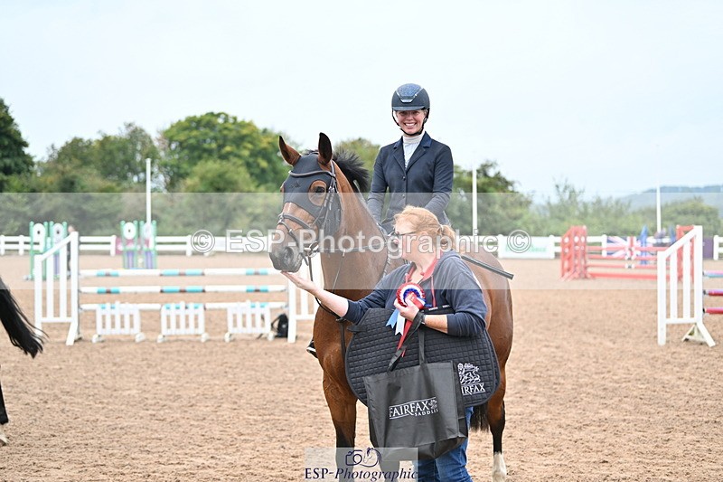 240907A-120601-01304 - Cls 8 1.05m Amateur Qualifier