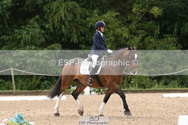 250719A-120256-04565 - 026-Carol.Quantrill-Cormoy.Lad