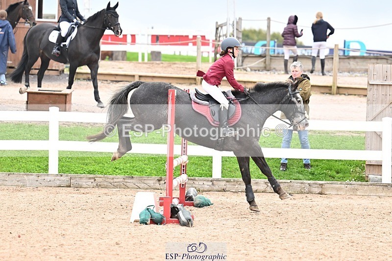 250920-111029-00405 - Cls 22+23 Club and Schools 70cm