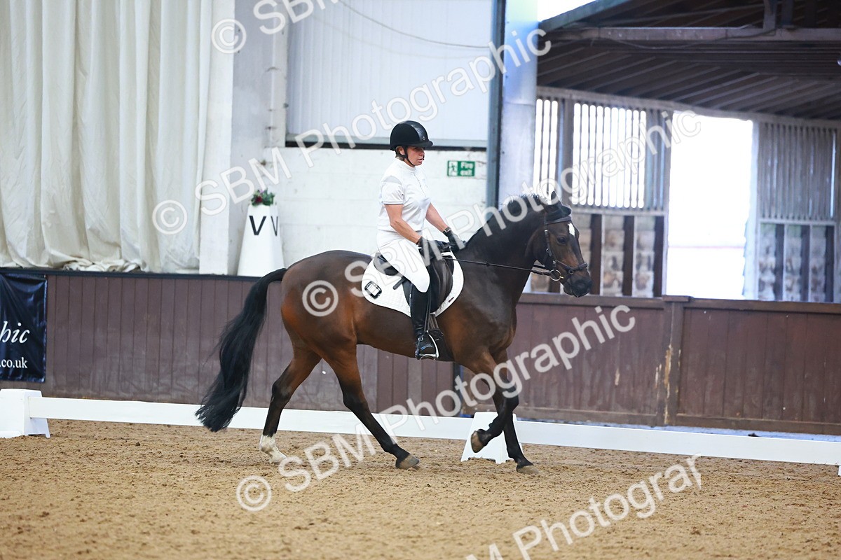 0B8A9083 - Class 6 - Novice 3