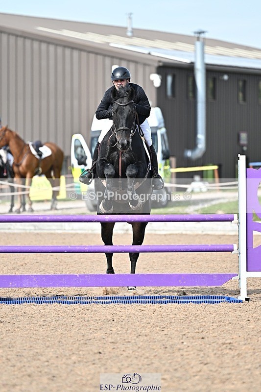 251001-135641-00415 - Cls 4 Newcomers and 1.10m Open