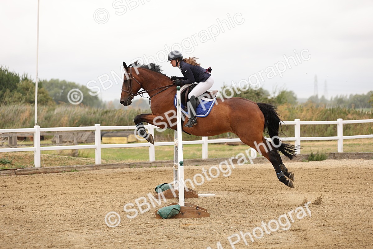 SBM_023943 - Class 6 - Senior Newcomers 1.10m