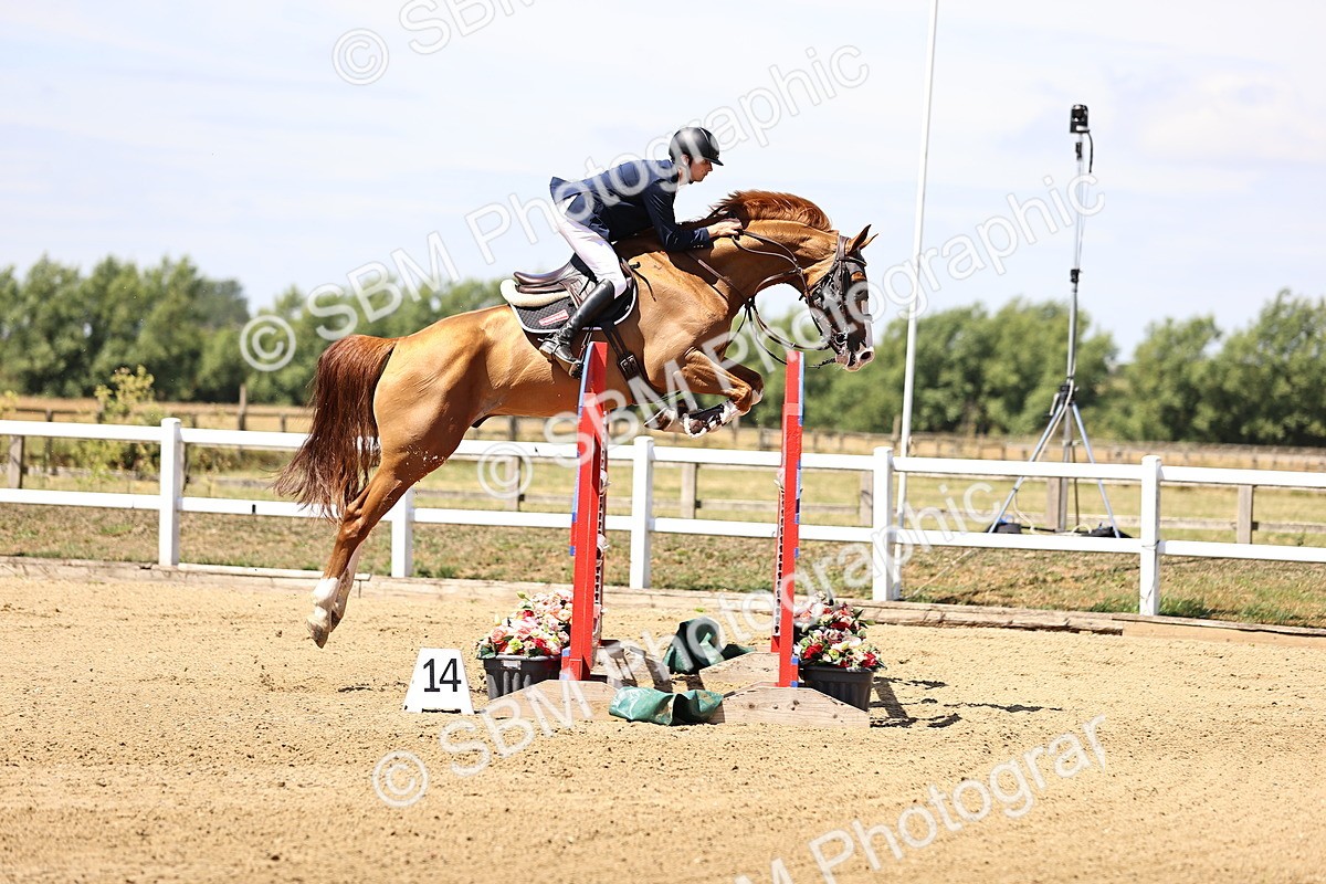 SBM_010037 - Class 9 - Senior Foxhunter - 1.20m Open