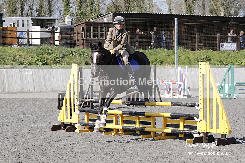 _EST1165 - Bourne Valley Riding Club Winter Showjumping 27/03/22