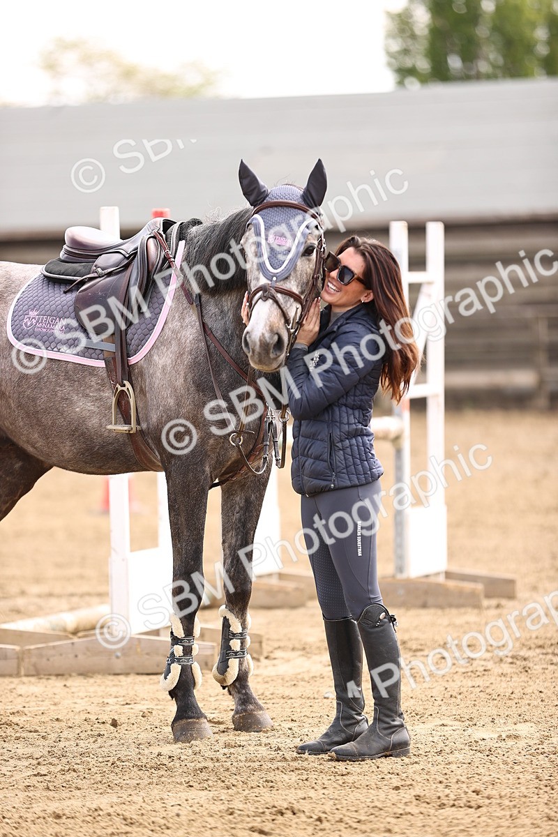 SBM_002205 - Class 10 - Senior British Discovery - 1.00m
