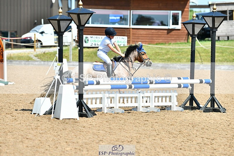 230625A-112216-03734 - Cls 34 Stepping Stones 128 + 138cm