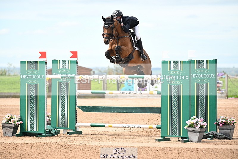 240721A-121732-17800 - Cls 8, 3 Star Big Tour LR 1.55m Grand Prix