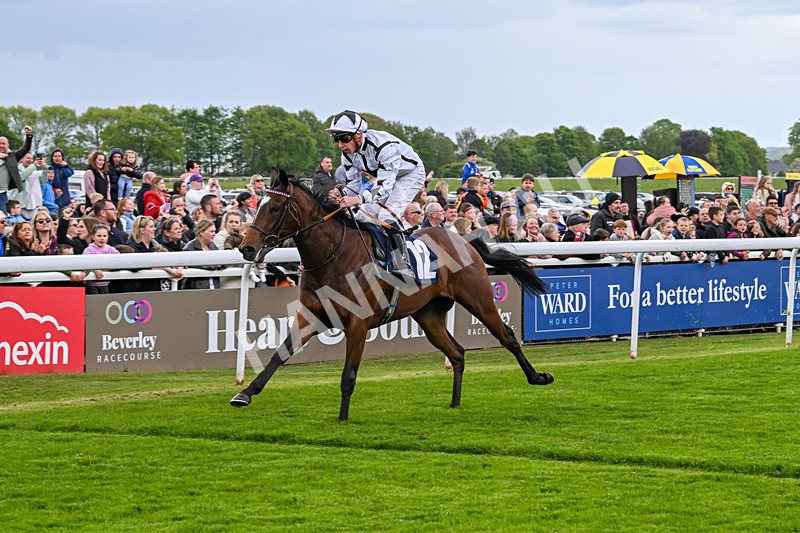 050525-Race 1-Saucy Jane-4092 - Race 1