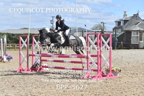 BPP_5627 - CLASS 24 SUN Senior BritiNovice/ 90cm Open