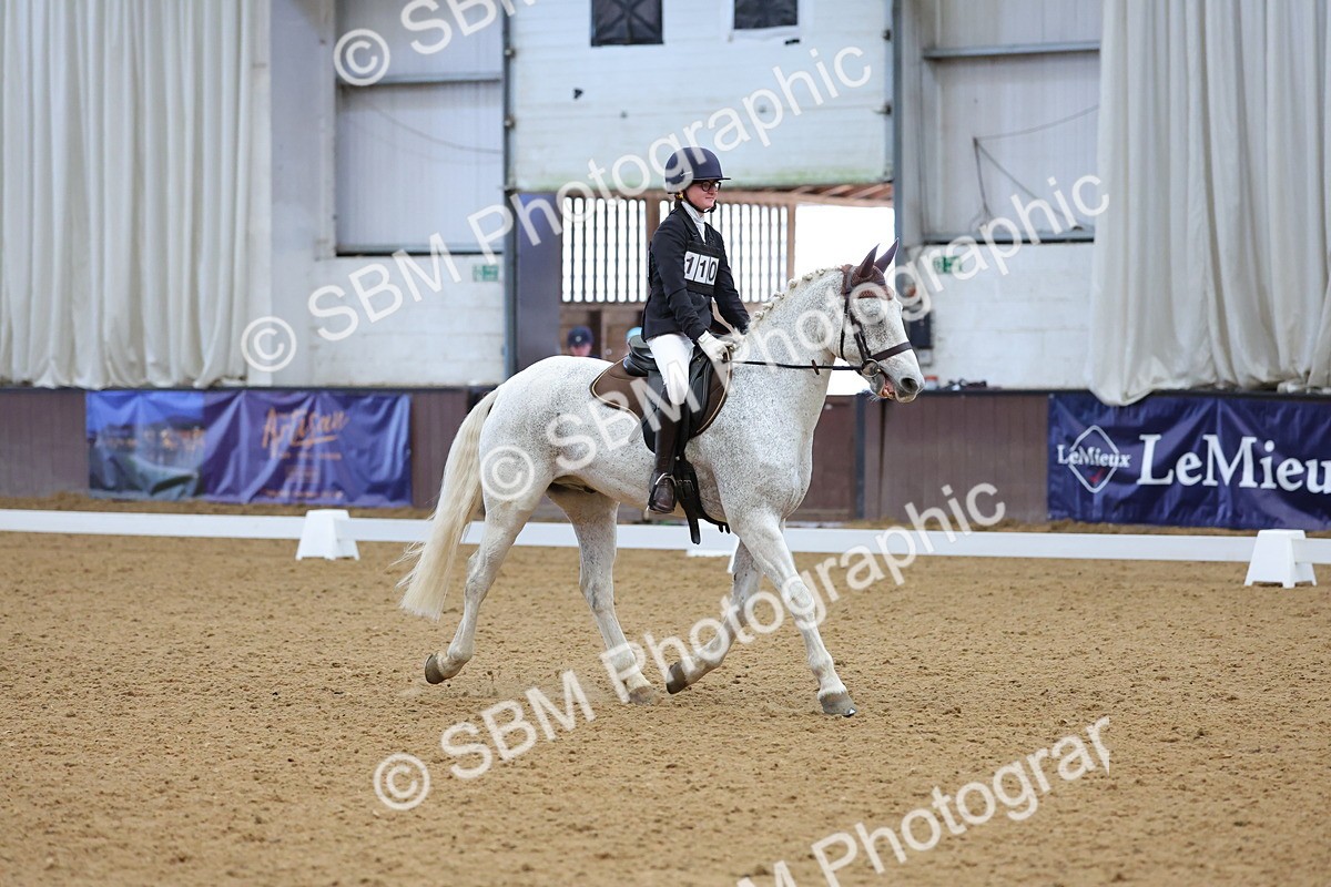 SBM_002976 - Novice