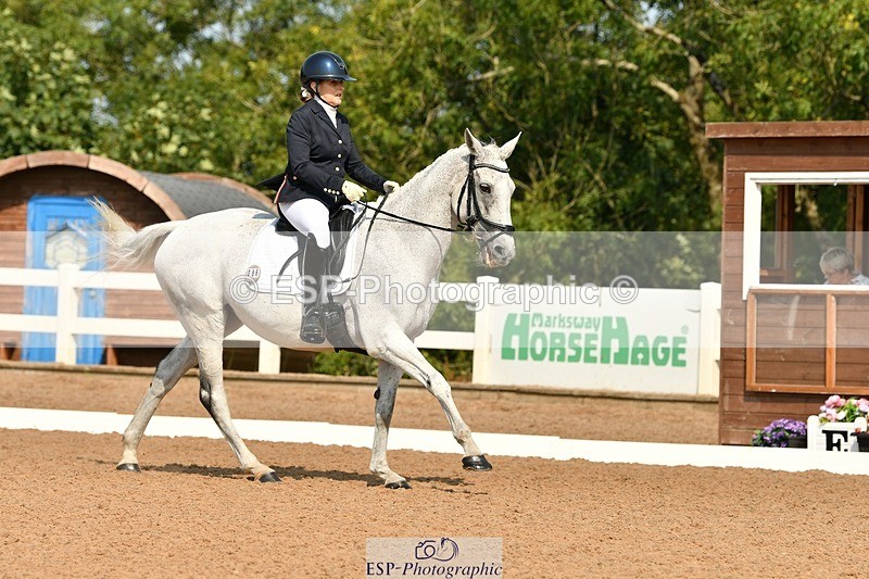 250817-111237-08505 - 086-Tammie.WellsSilver.moonshine