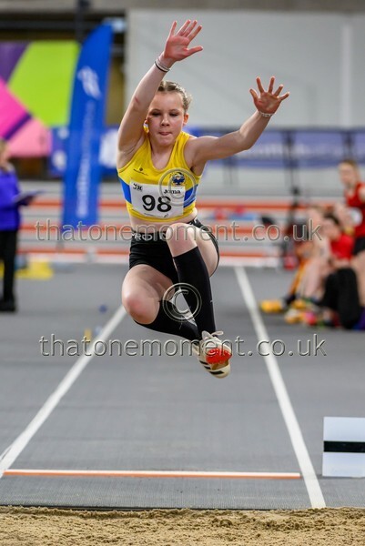 CEREL-924414 - Field Female