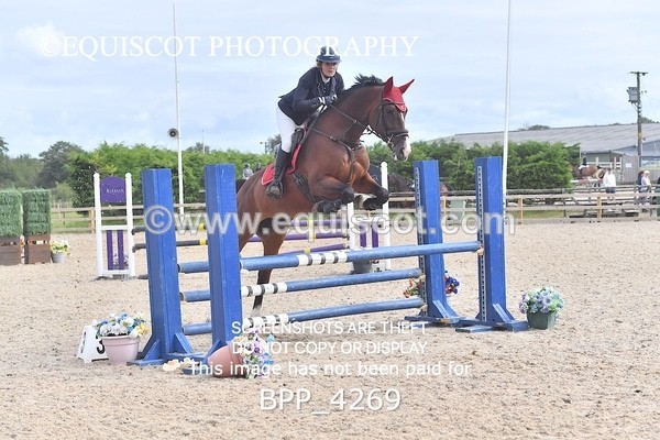 BPP_4269 - CLASS 12 SUN Senior British Novice/ 90cm Open