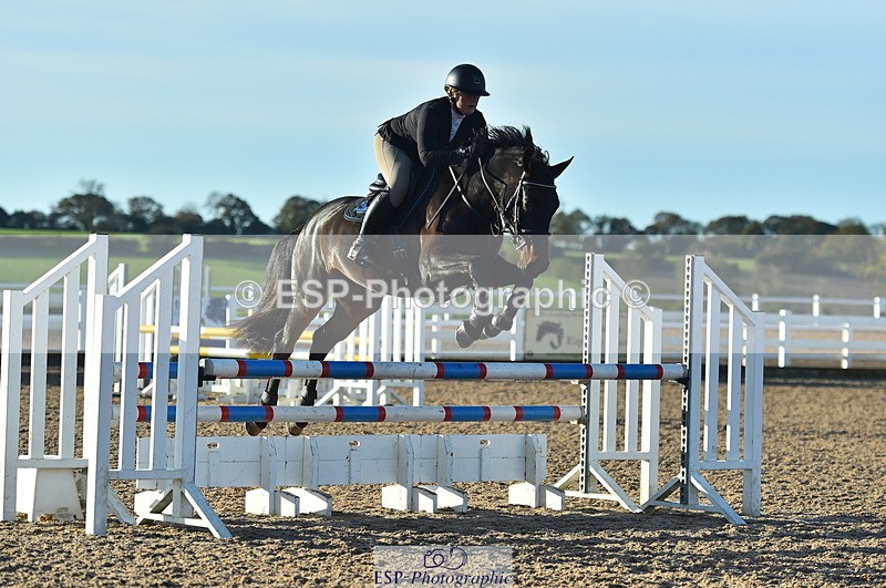 231111A-024100-01236 - Cls 9 British Novice & 90cm Open