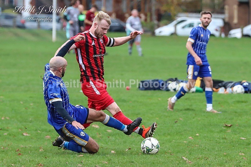 9KJS1560 - Nene League Sunday 16th November 2025 Abington Park