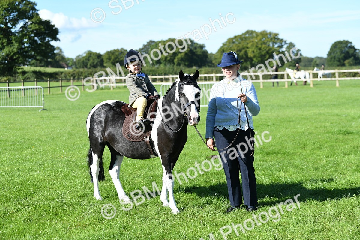SBM_36987 - S18 - Novice & Newcomers Lead Rein Pony