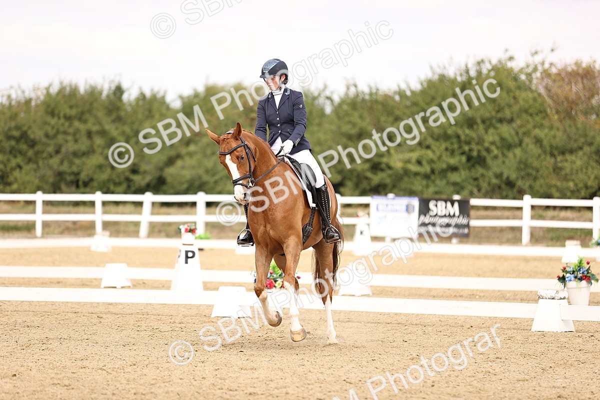 SBM_013794 - Class 4 - Novice 5  12.13-13.02